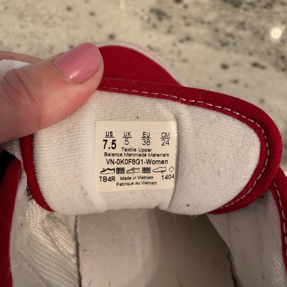 Vans - Picture 4 of 4